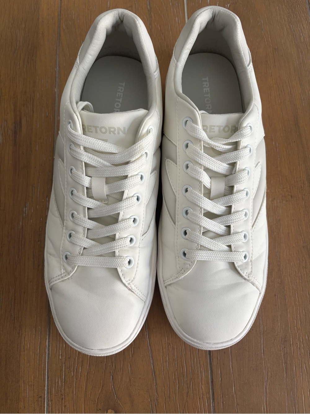 Tretorn women’s White Low-Top Leather Sneakers